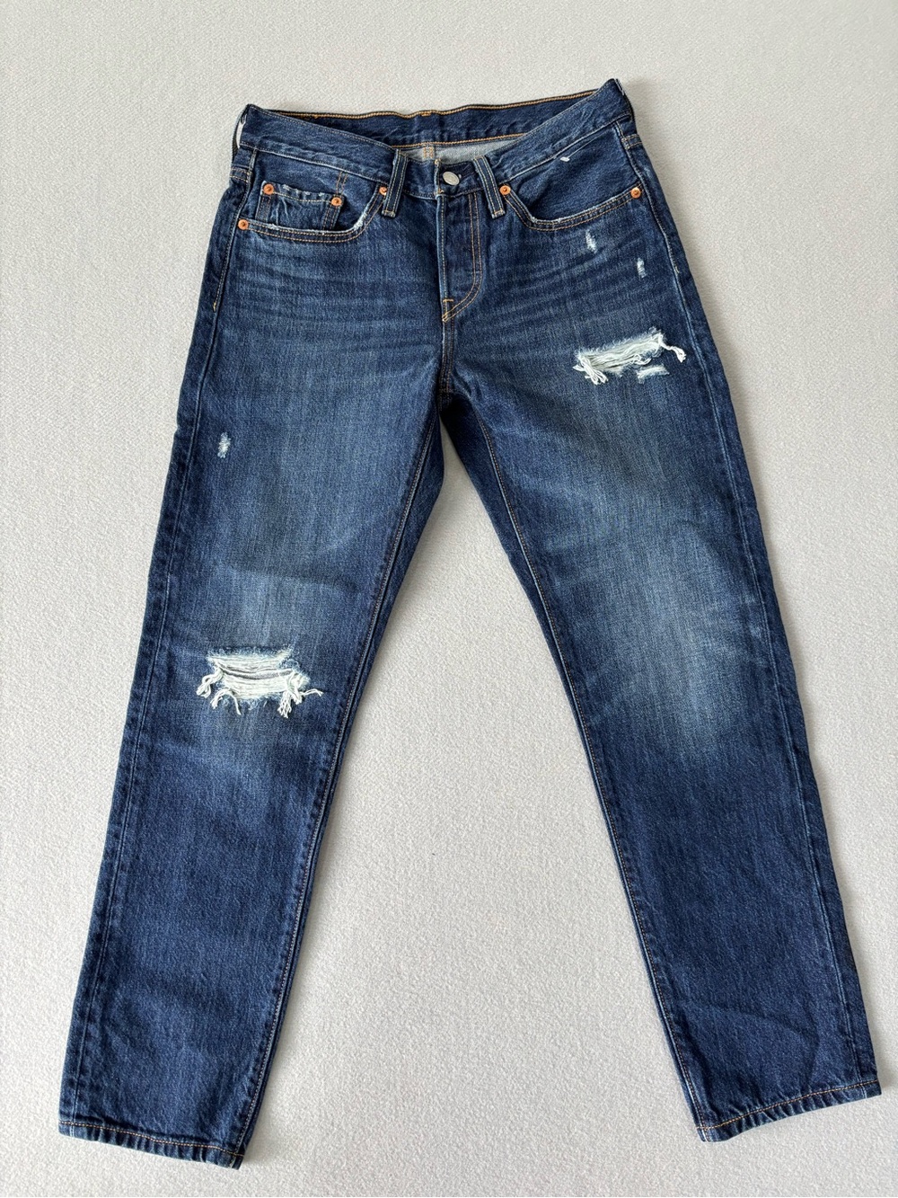 Levi's 501 distressed Medium Blue Straight Jeans w26/l28